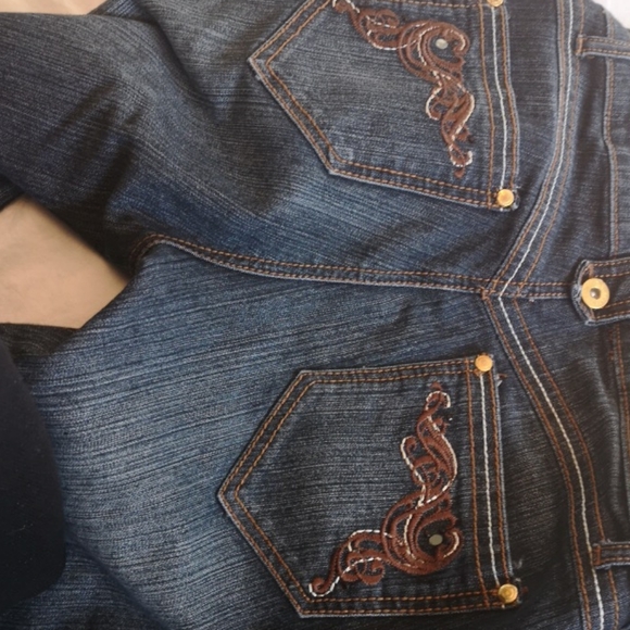 Cache Creek blue jeans - Picture 4 of 5